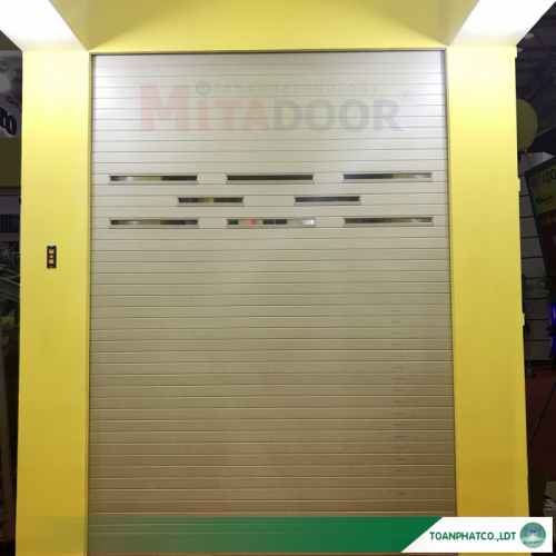 Cửa cuốn nhôm Mitadoor siêu êm xuyên sáng CTS-100PC