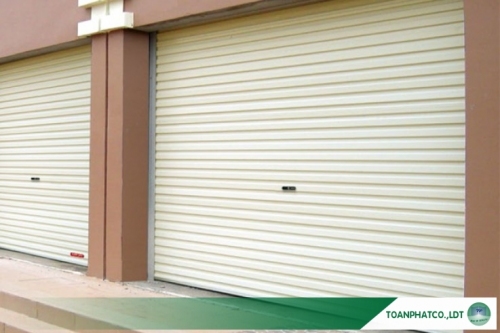 Cửa cuốn thép tấm liền - DOORTECH